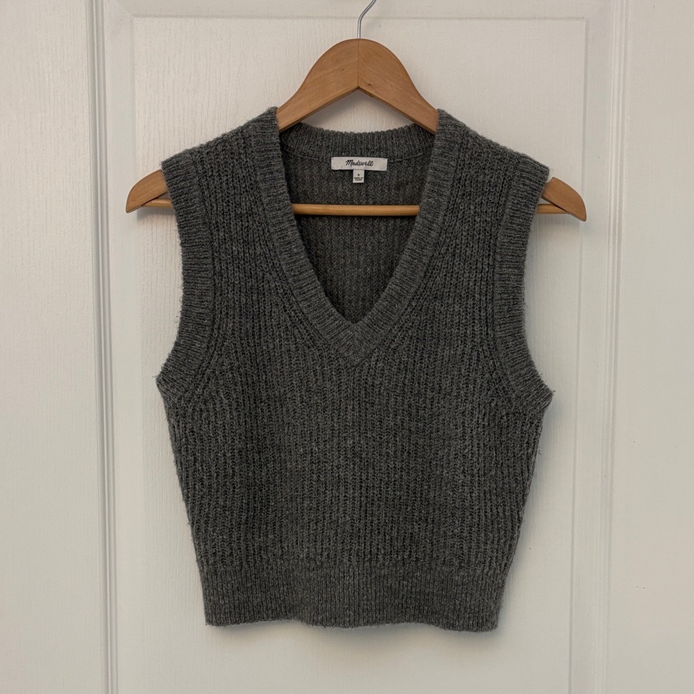 Madewell Charcoal V-Neck Sweater Vest